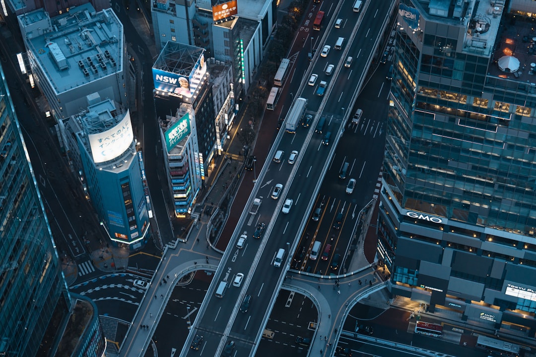 Joint Venture Content Hubs: The Zero-Budget Authority Play That Algorithms Can’t Ignore