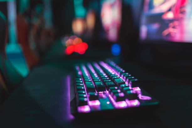 Deciphering the Vernacular of Niche Twitch Communities for Search Intent Mining